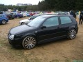 VW Golf R32